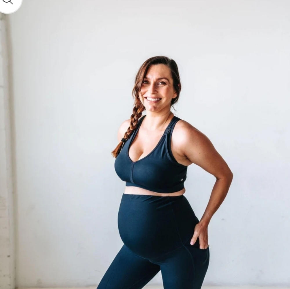 V-Neck Nursing Sports Bra, Navy